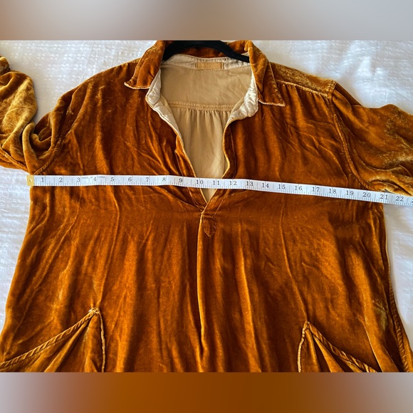 CP Shades Velvet Teton Tunic - Picture 6 of 9